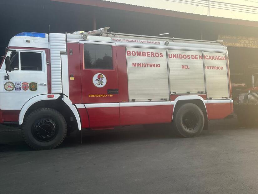 BOMBEROS