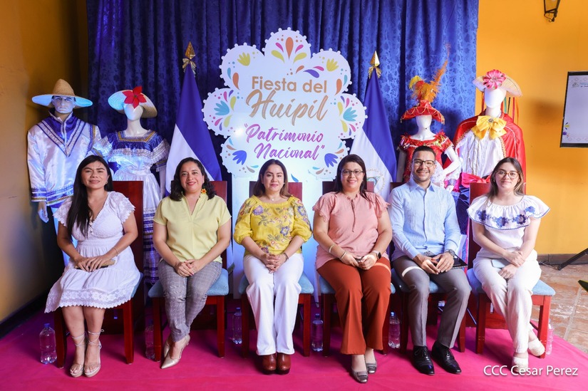 HUIPIL