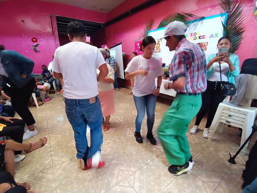 ADULTOS