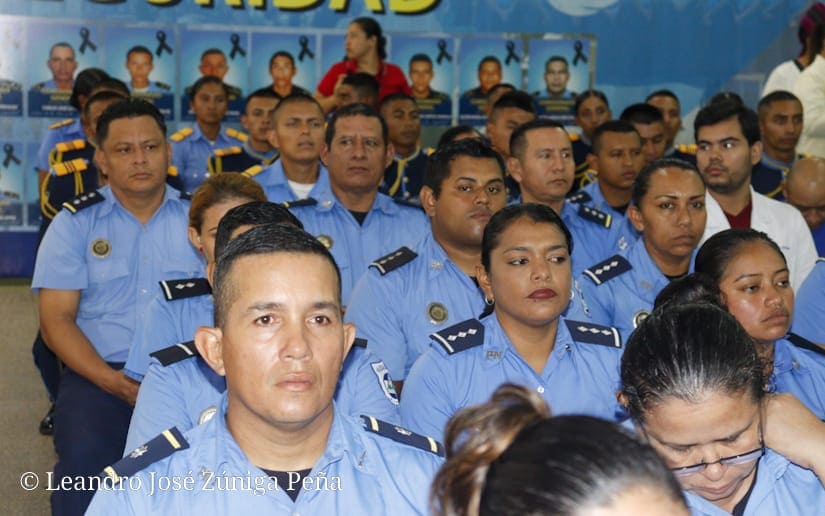 POLICIA