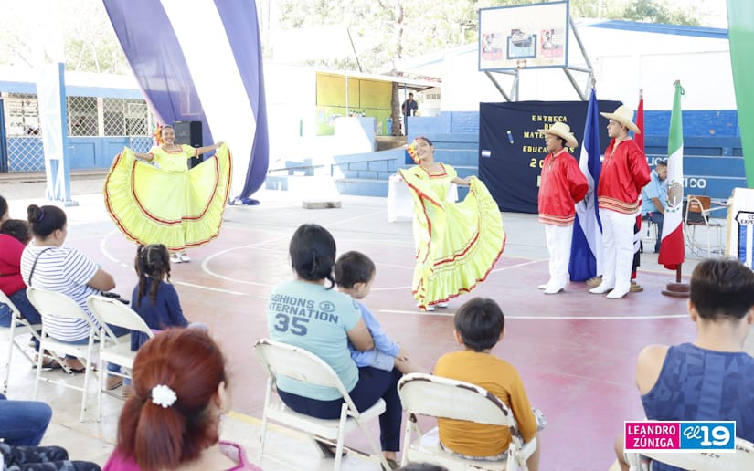 JUGUETES