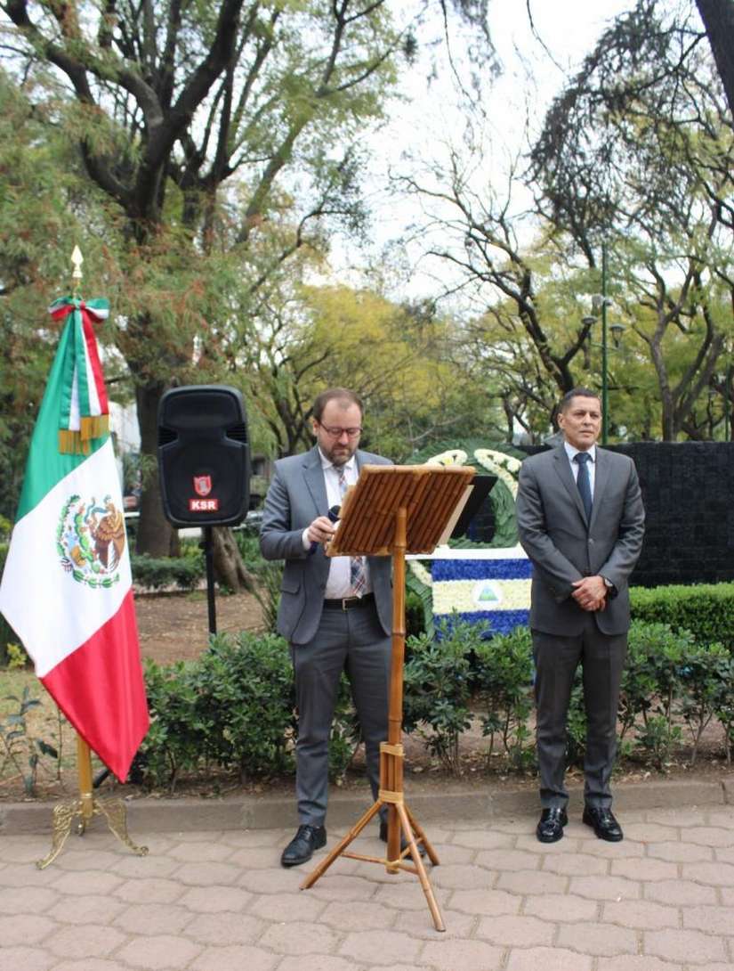 MEXICO