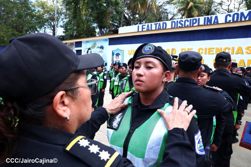 POLICIA