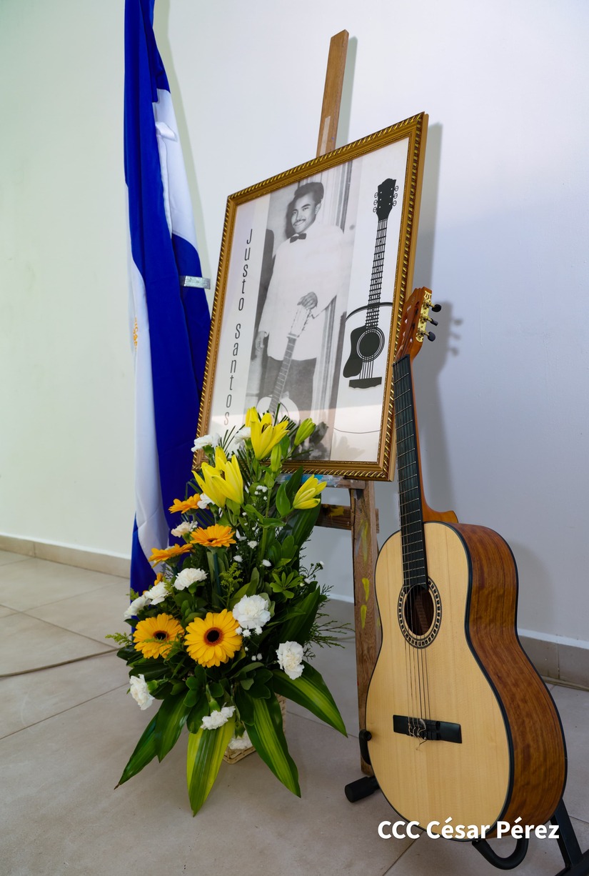 SANTOS
