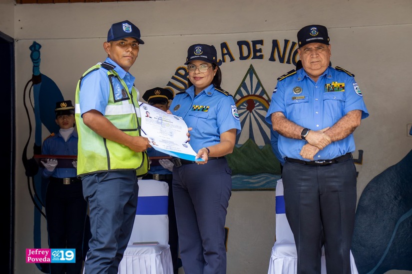 POLICIA