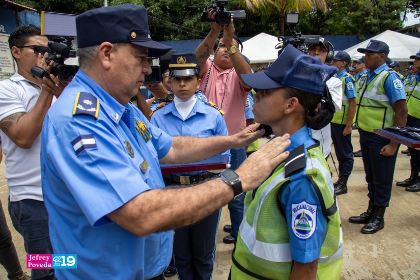 POLICIA