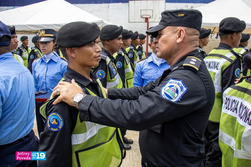 POLICIA