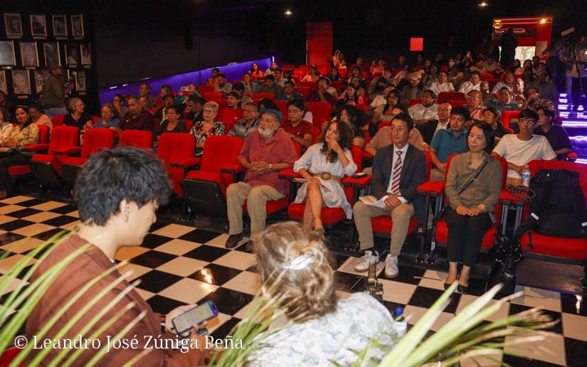 CINE