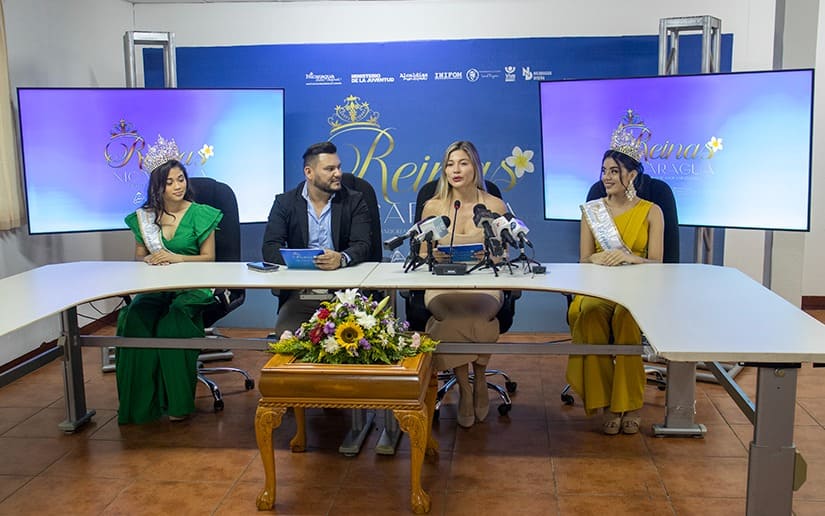 REINAS