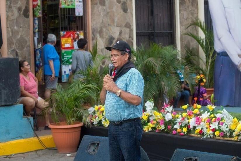RIGOBERTO