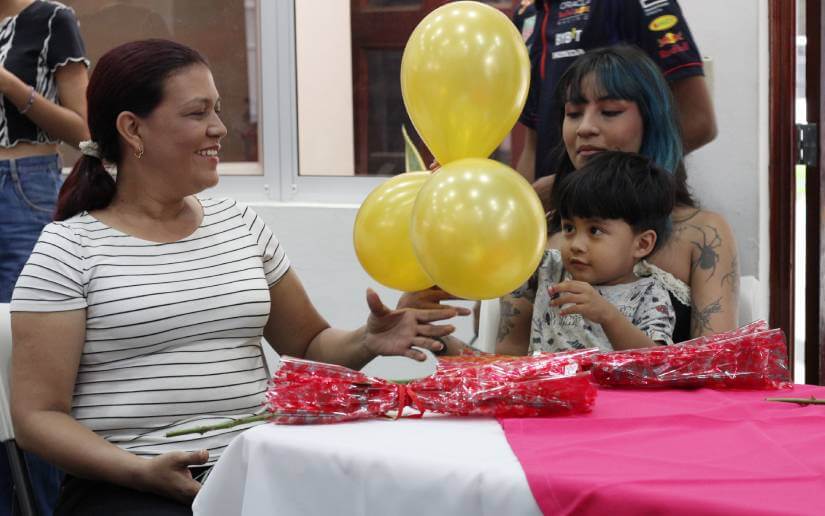 MADRES