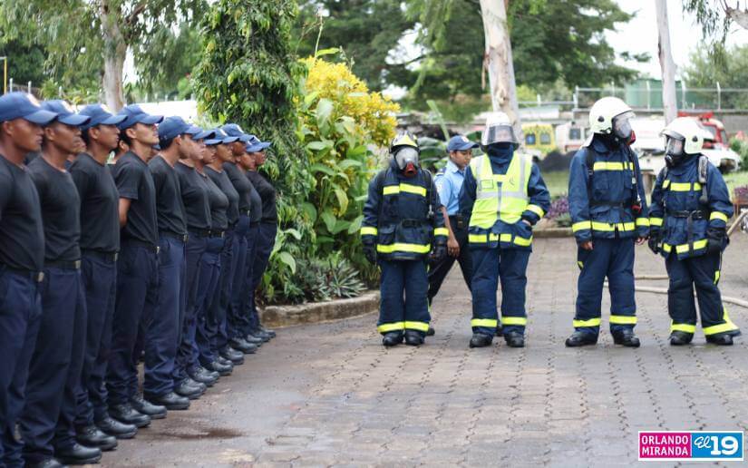demostracion-bomberos-5