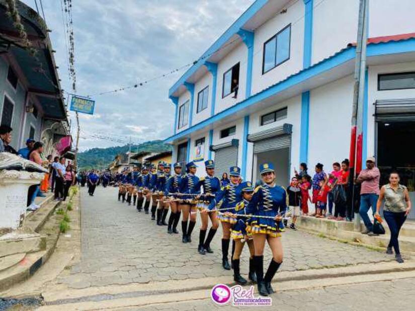 BANDAS12