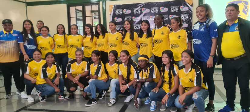 UNIFORMES