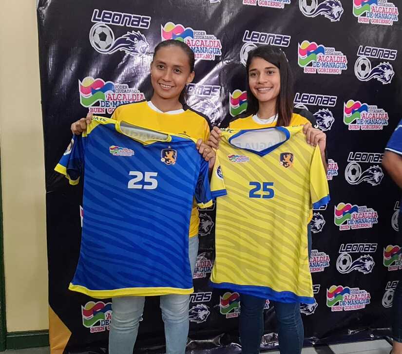 UNIFORMES