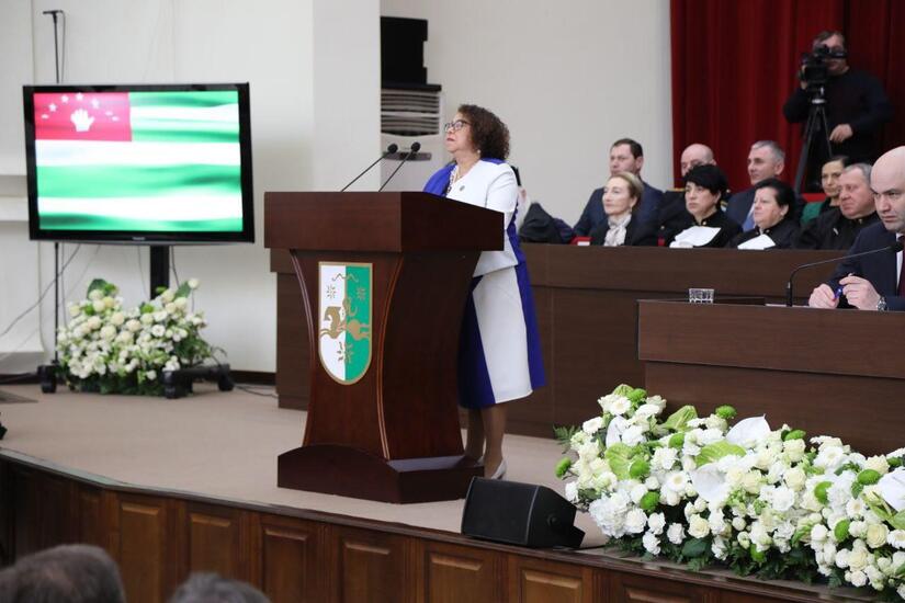 Embajadora-de-Nicaragua-en-Abjasia-2