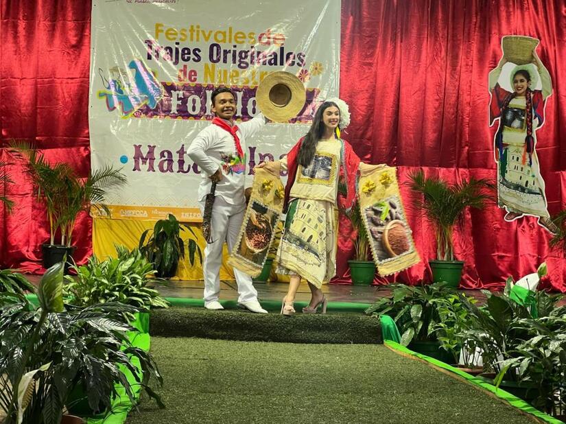 TRAJES-(13)