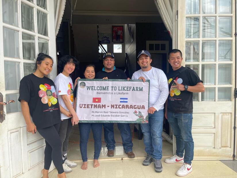 Intercambio-cafetalero-en-Vietnam-3