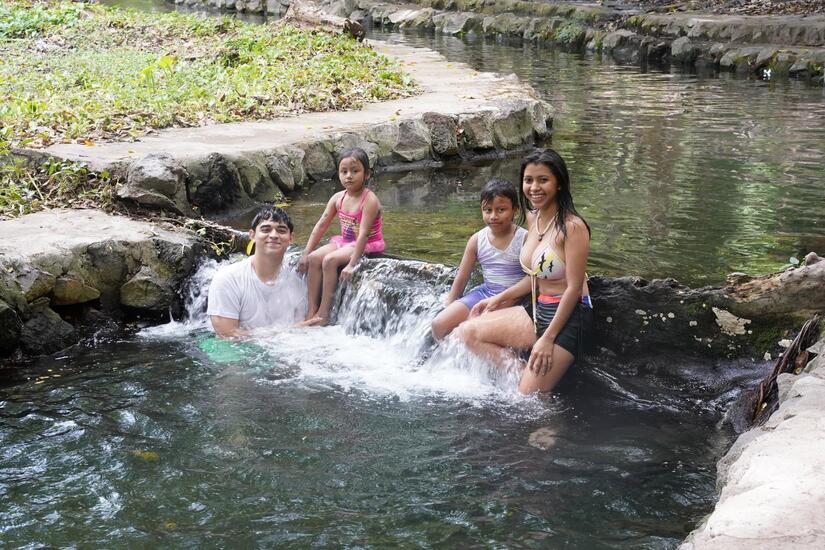 AGUAS-(4)
