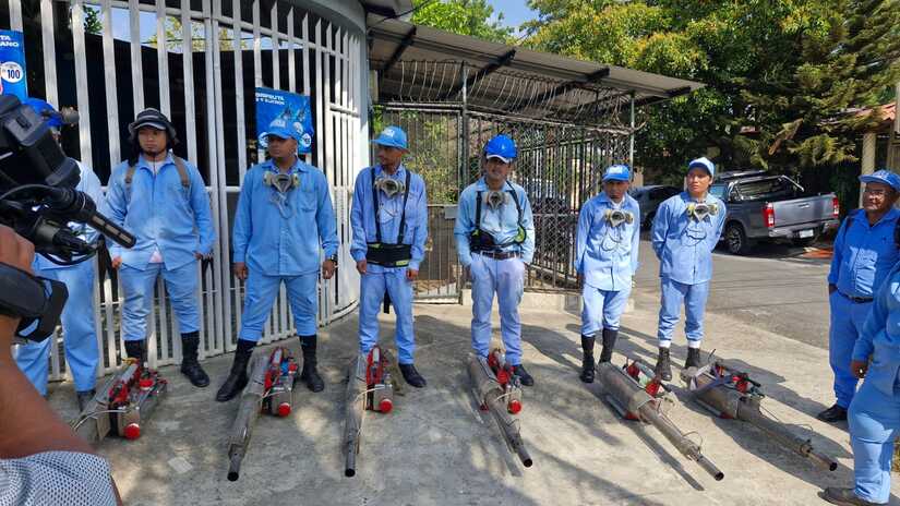 Brigadas-de-fumigacion-y-abatizacion-del-minsa-6