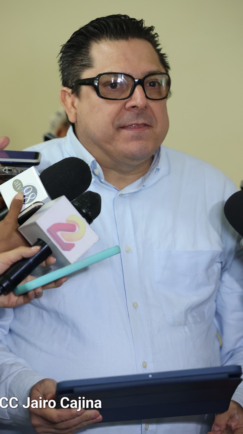 Encuesta-MyR-Consultores-16