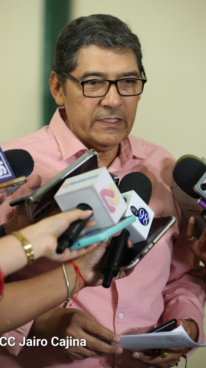 Encuesta-MyR-Consultores-28