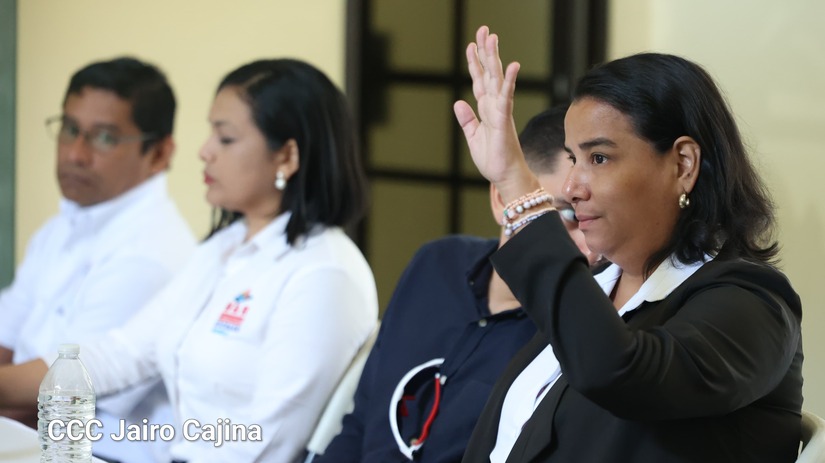 Encuesta-MyR-Consultores-6