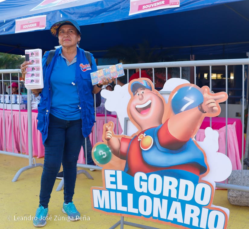 Loteria-Nacional--(25)