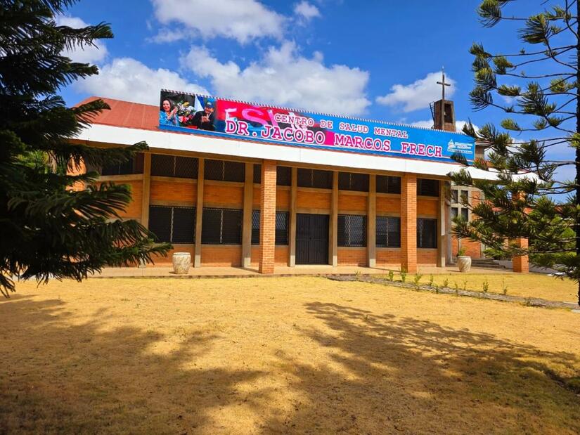 Centro-de-Salud-Mental-Dr-Jacobo-Marcos-Frech-(2)
