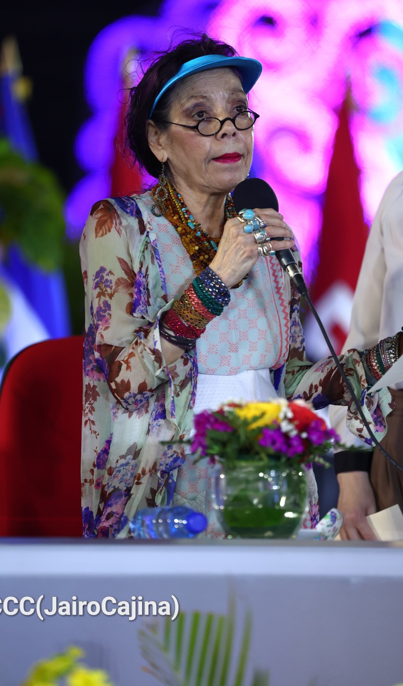 Acto-del-Dia-de-los-Trabajadores-y-Tomas-22