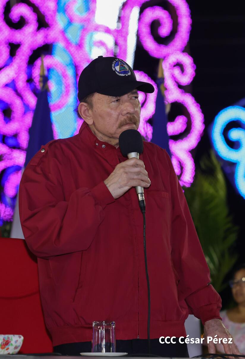 Acto-del-Dia-de-los-Trabajadores-y-Tomas-58