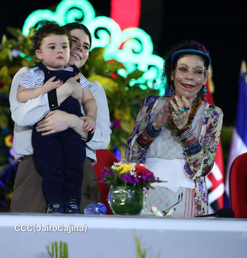 Acto-del-Dia-de-los-Trabajadores-y-Tomas-6