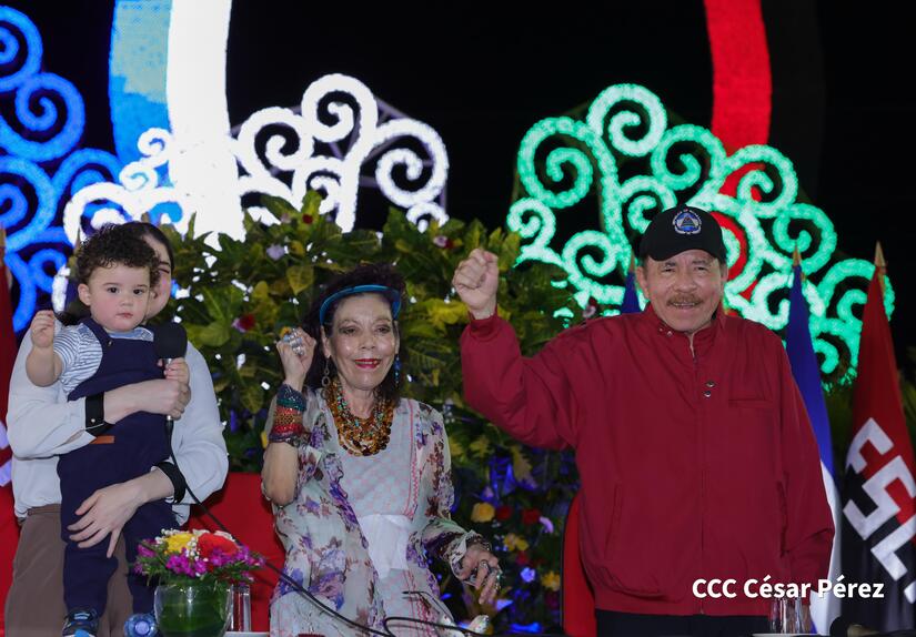 Acto-del-Dia-de-los-Trabajadores-y-Tomas-64