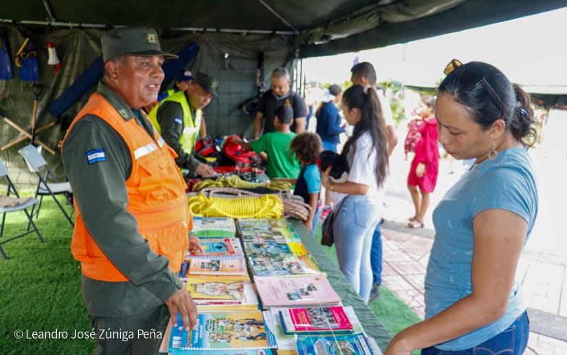 Exposicion-militar-6