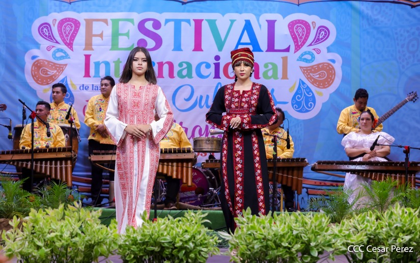 FESTIVAL-37