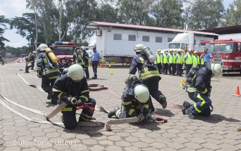 BOMBEROS-9
