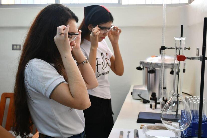 LABORATORIO5