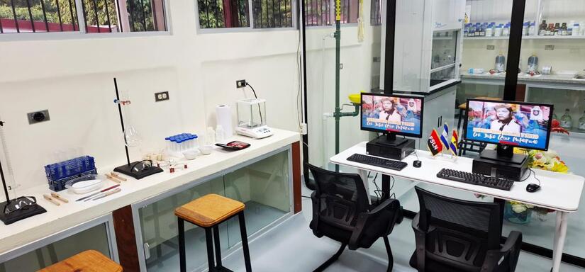 LABORATORIO7