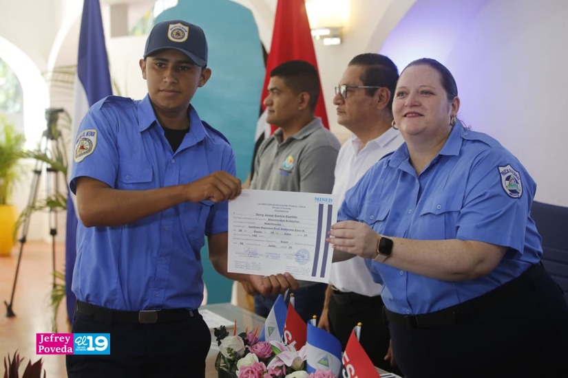 BOMBEROS10