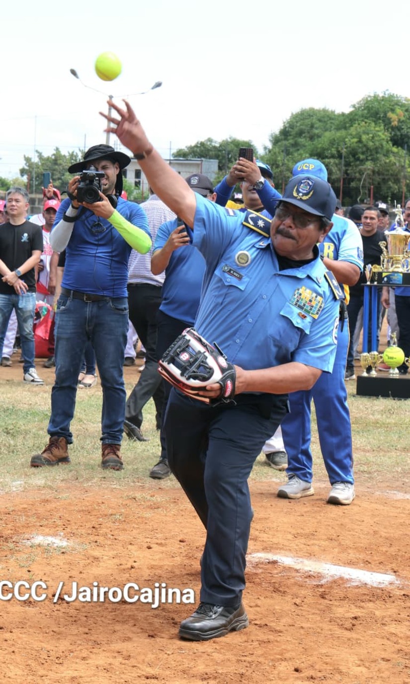 SOFTBOL5
