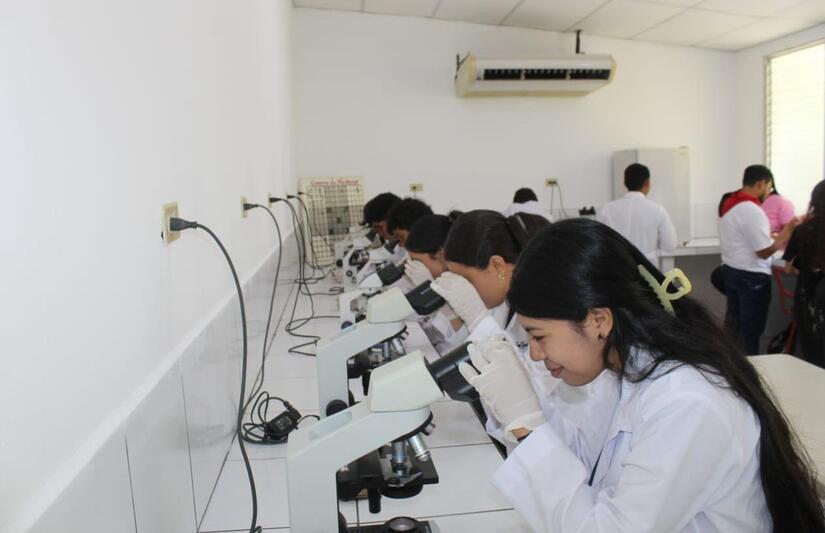 LABORATORIO1