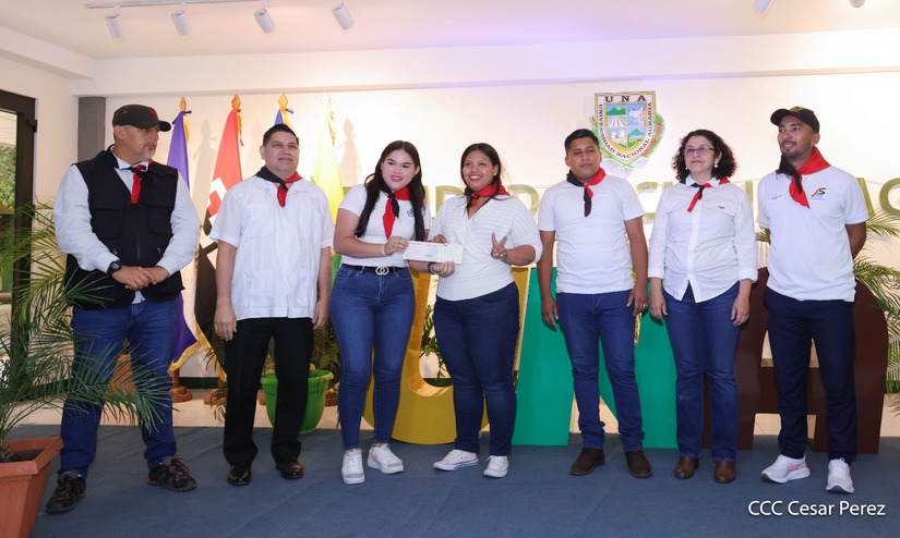BECAS13