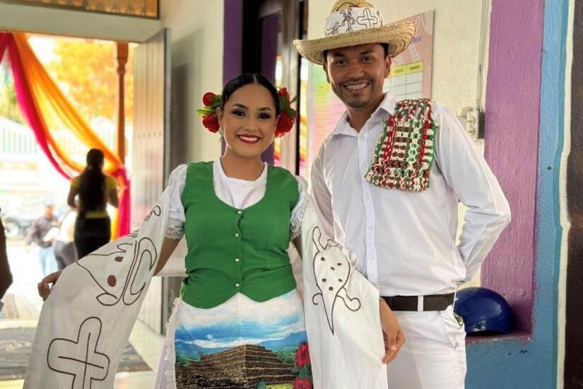HUIPIL14