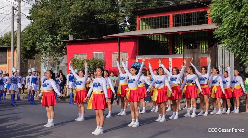 Desfile-Escolar--(17)