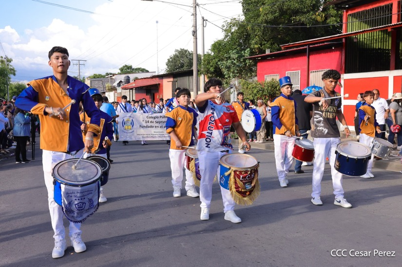 Desfile-Escolar--(23)