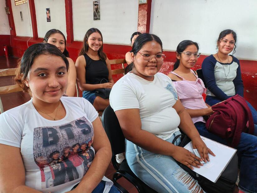 Becas-Universitarias-14