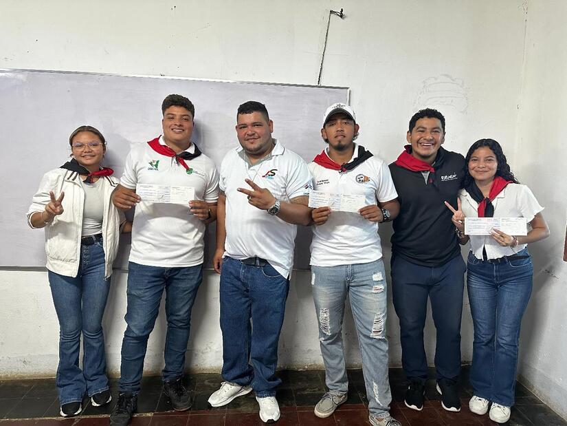 Becas-Universitarias-18