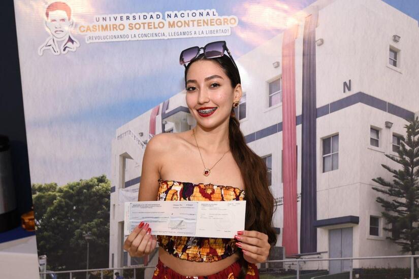 Becas-Universitarias-19