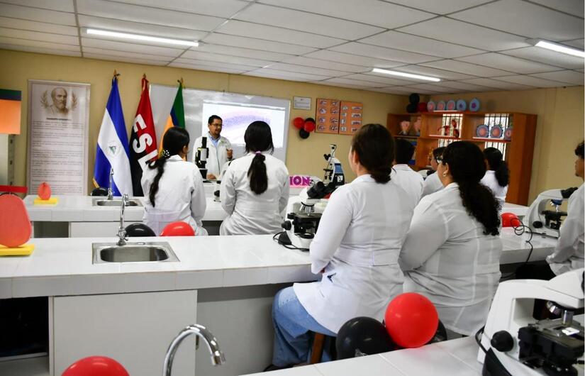 Universidad-Pueblo-Presidente--(3)