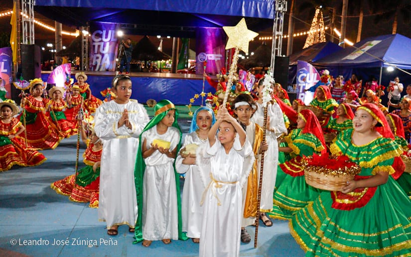 Salvador-Allende--(15)